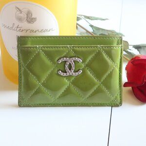 Chanel Authentic Green Quilted Patent Leather Silver CC Card Holder Wallet Italy